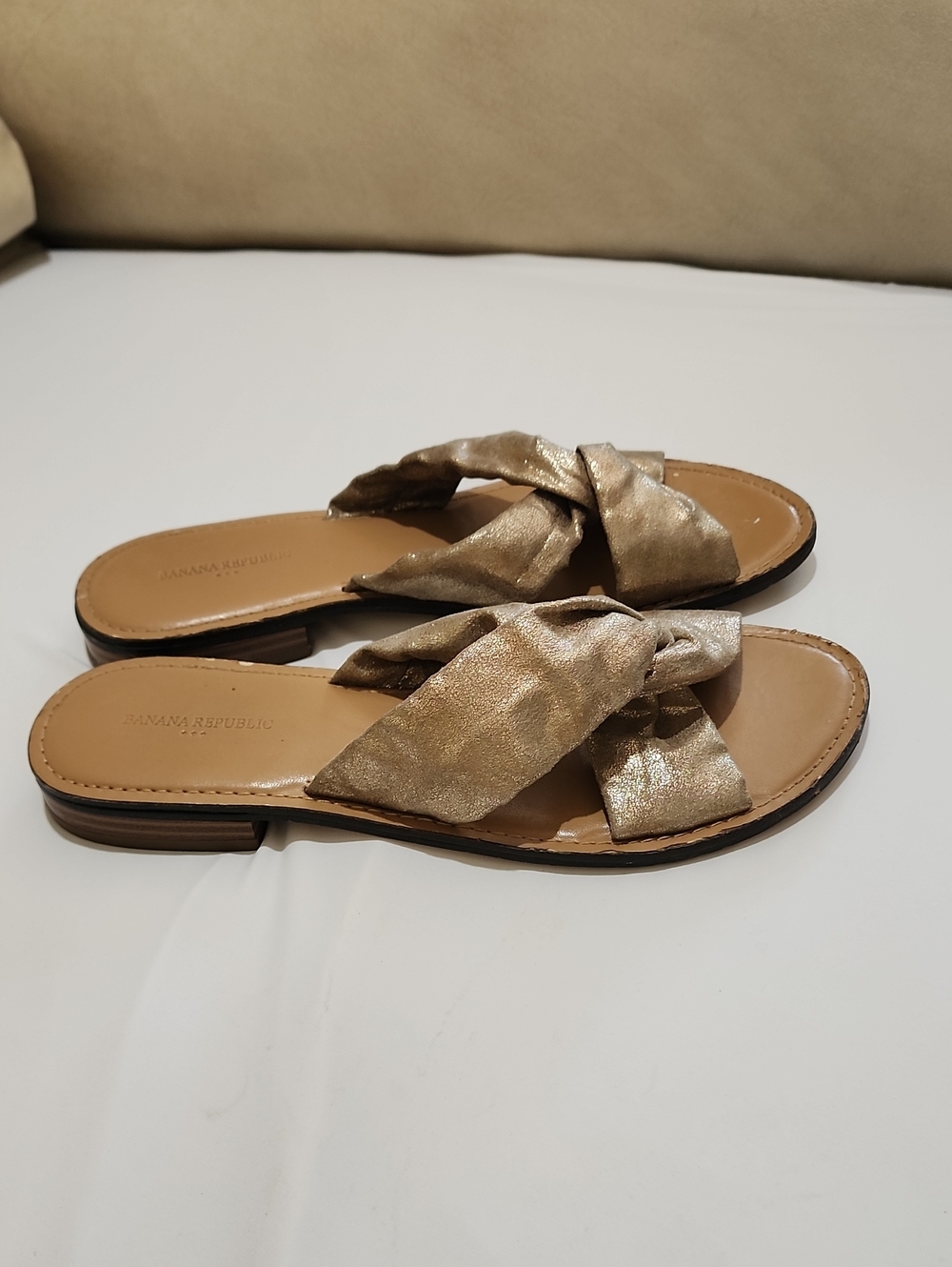 Banana Republic Metallic Knot Slide Sandals - Champagne Gold